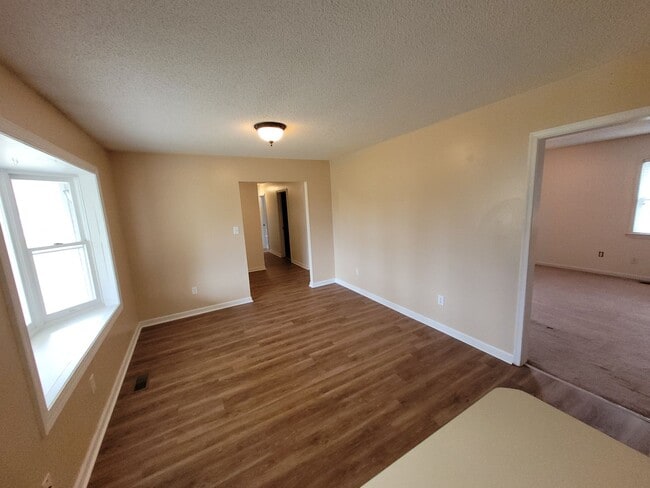 Photo - Available Soon! Country Living only Minutes to US 17