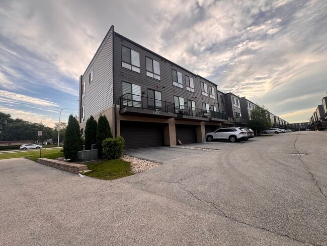 Photo - 1212 Quadrant Ln.