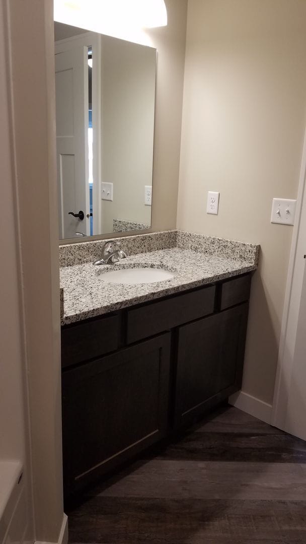 Photo - Beautiful 3 Bedroom Townhome