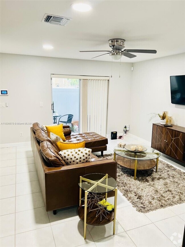 Building Photo - 12661 SW 53rd St Rental