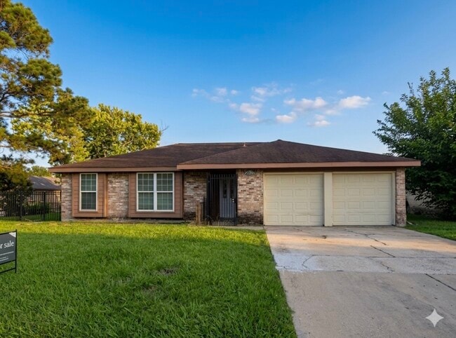 Building Photo - 7303 Shiner Ln