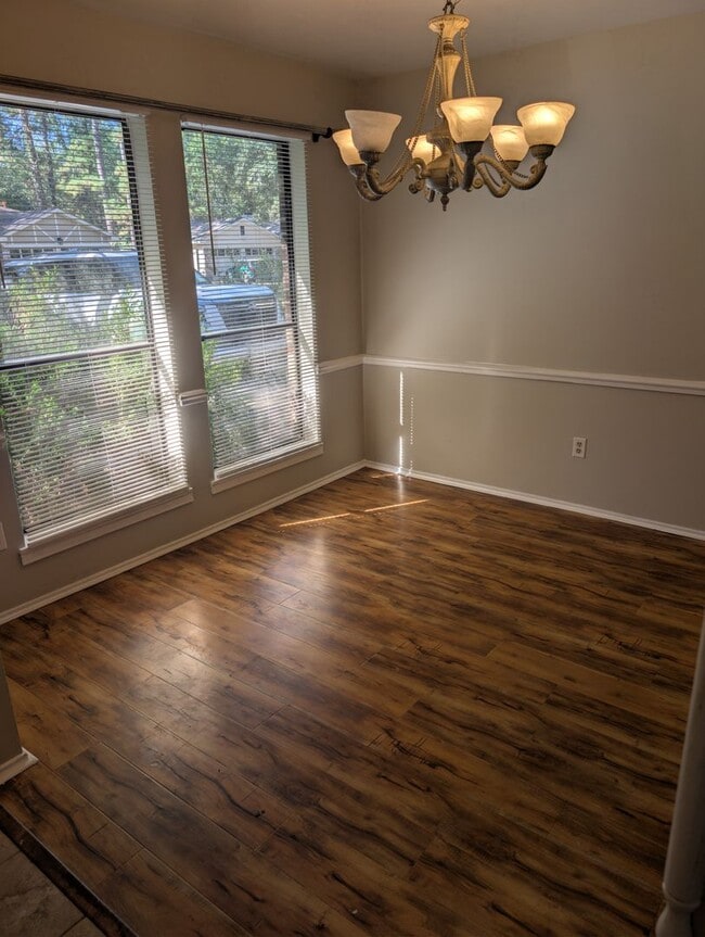 Photo - 3BR SFR w/ Garage & In-Unit Laundry in The Woodlands