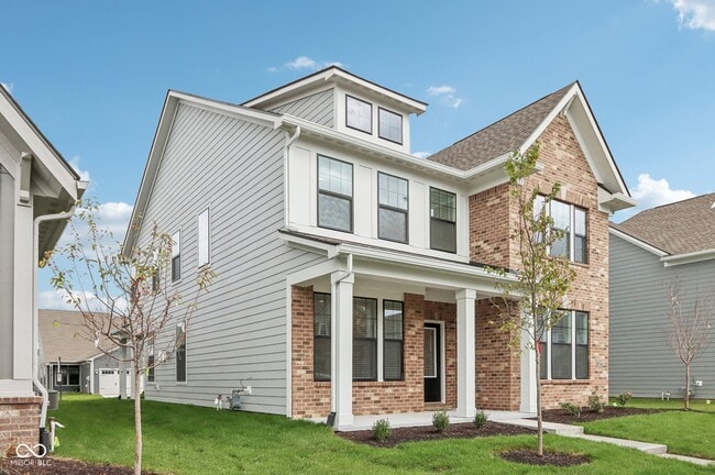 Photo - 1718 Windrush Pl