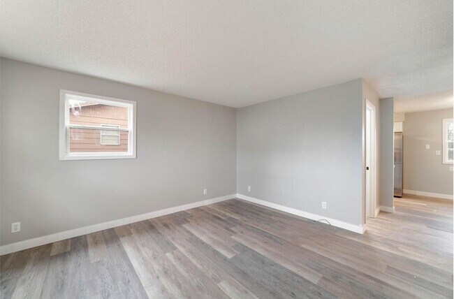 Photo - 3405 Balboa Ln Unit B