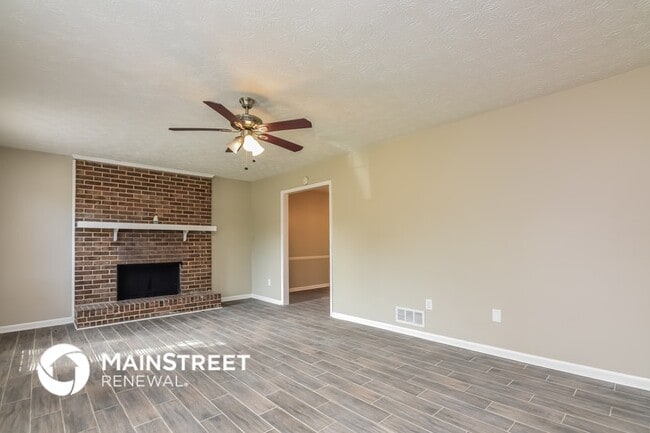 Photo - 4466 Chartley Pl