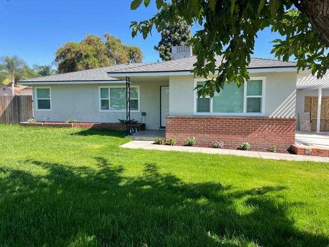 Photo - Oaks Ave 13229 Unit 13229 Oaks Ave