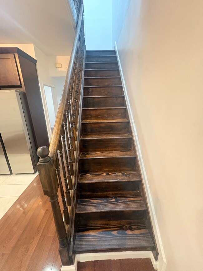 Photo - 463 E 54th St