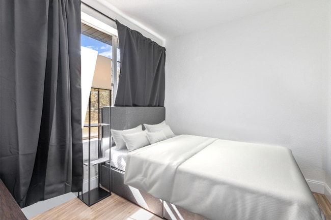 Photo - 733 Tarpon Ave