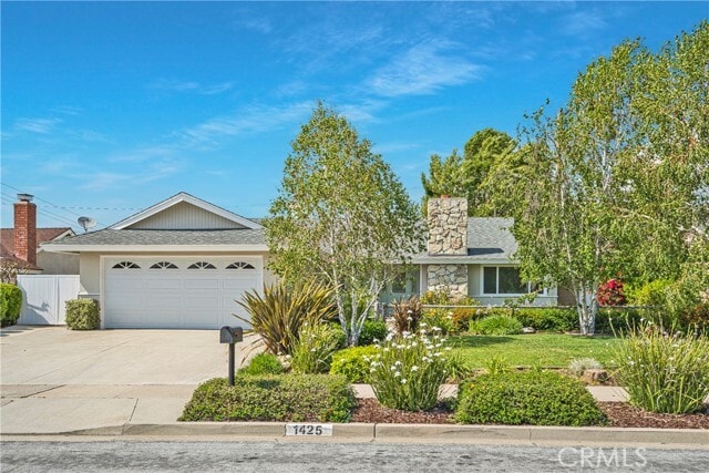 Photo - 1425 Arrow Wood Dr House