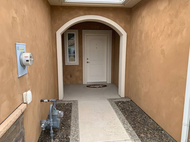 Photo - 9406 Majestia Ln