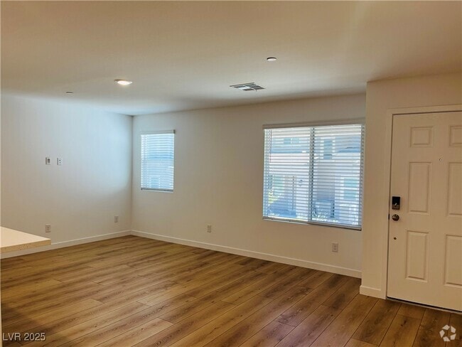 Building Photo - 10777 Evelyn Yard Ct Rental