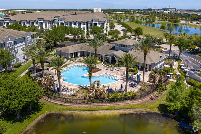 Building Photo - The Place on Millenia