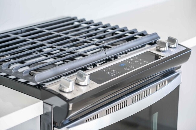 Photo - 3308 Mentone Ave