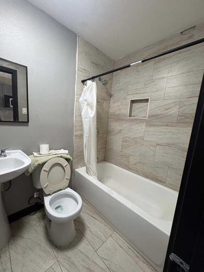 Photo - 711 Pasadena Fwy Unit 117