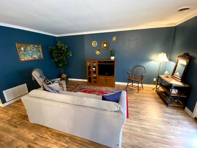 Building Photo - 601 Dave Creek Pkwy Unit 103 Rental