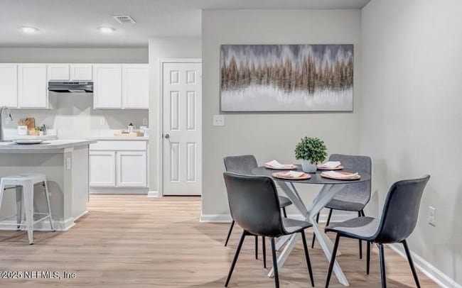 Photo - 5986 Patterson Ave