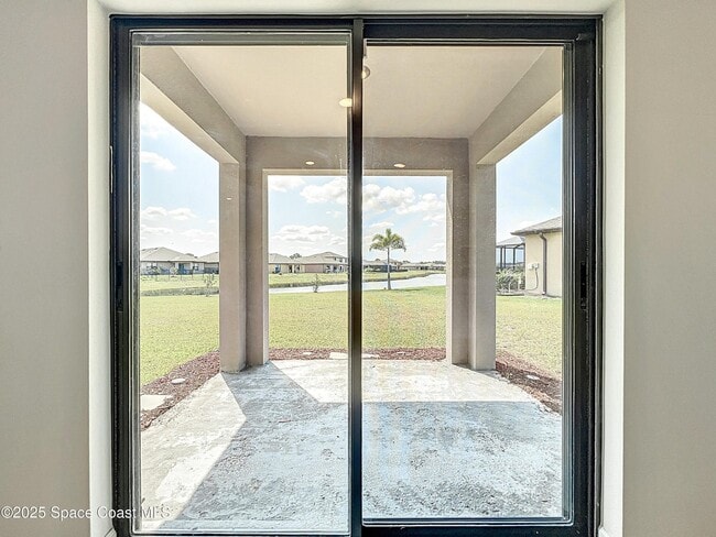 Photo - 870 Remington Green Dr SE