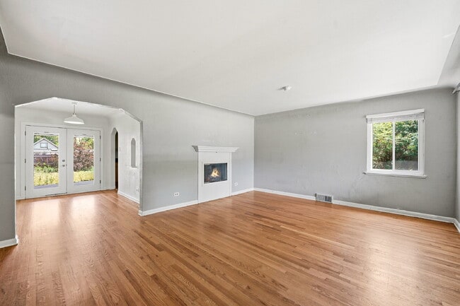 Photo - $2,400.95 with $300 off the first month's rent, 2 Beds - 1 Bath, Single Family Home in Denver wit...
