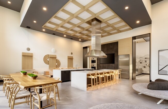 Photo - Sixth and Jackson