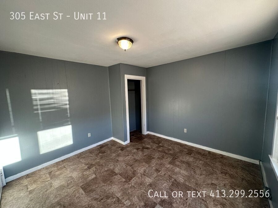 Photo - 305 East St Unit 11