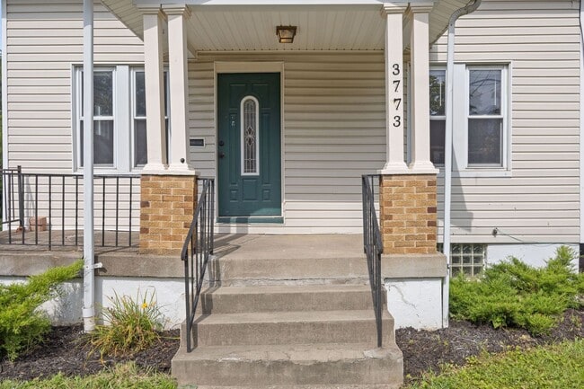 Photo - BRIDGETOWN - Charming 2+ Bed 2 Bath w 1 Ca...