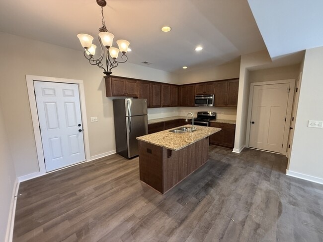 Photo - 20478 Castle Rdg Rd