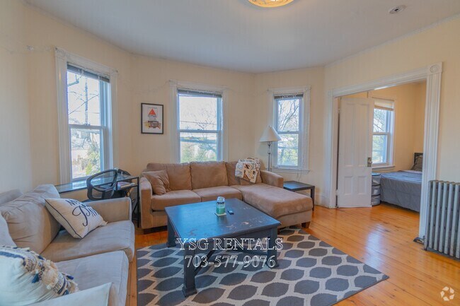 Building Photo - 193 Cypress St Unit #2 Rental