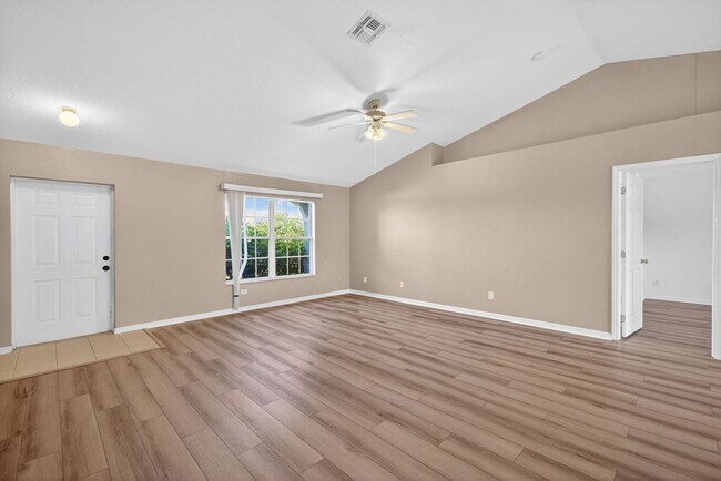 Photo - Cozy 3 Bed 2 Bath Home Available Immediately