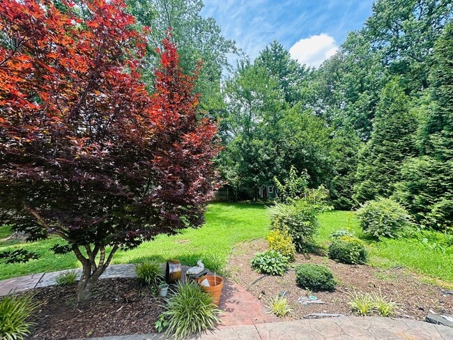 Photo - 101 Foxwatch Cir