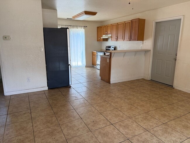 Photo - 1122 N Thesta St Unit #102