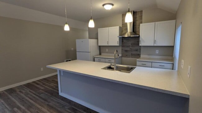 Photo - 3973 Hayesville Dr NE