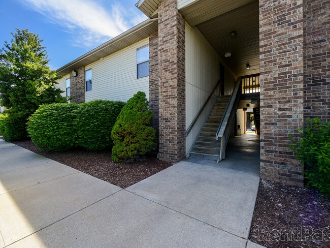 Photo - Huntley Ridge East