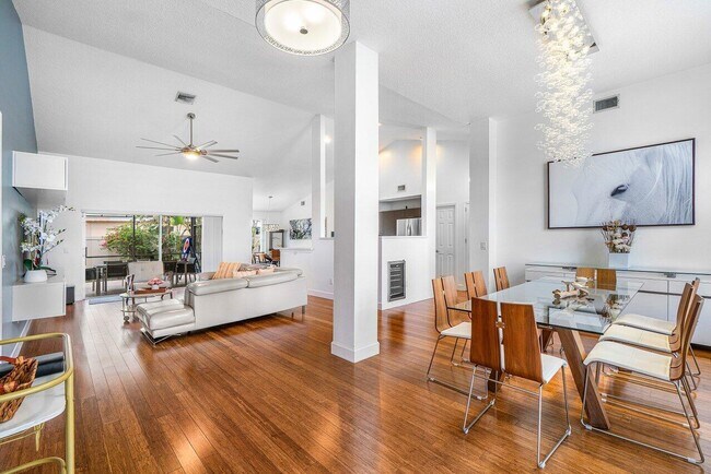 Photo - 2470 Sandstone Ct