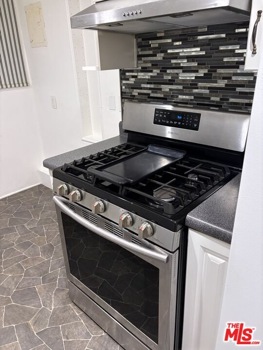 Photo - 5180 Village Green