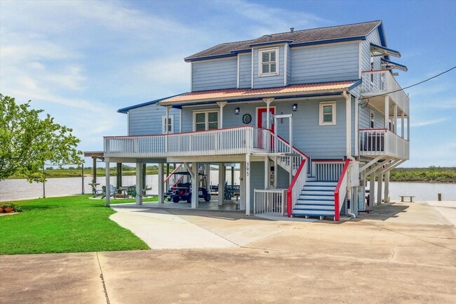 Photo - 395 Redfish Dr