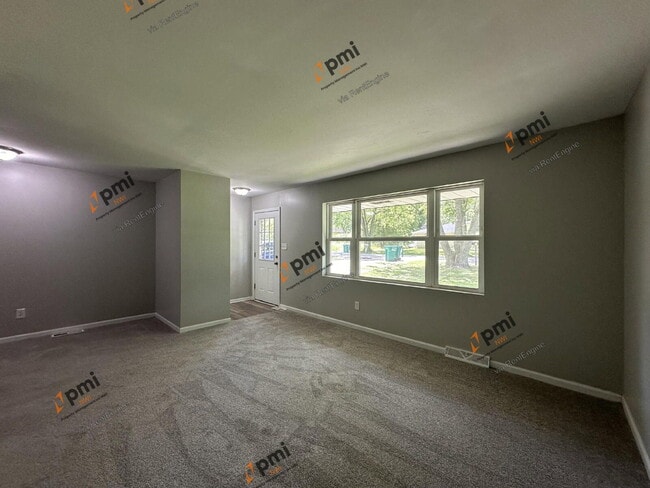 Photo - 5931 Jefferson St