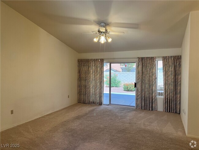 Building Photo - 2516 Sunup Dr Rental