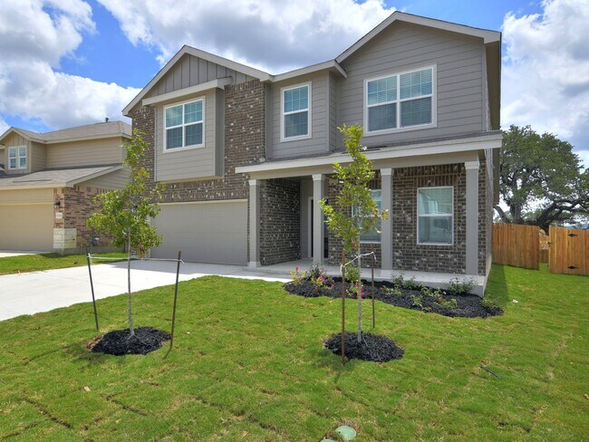 Photo - Beautiful 3036 SF Home - 5 Bed/3 Bath + Media Room and Game Room! - Hidden Trails, Bulverde