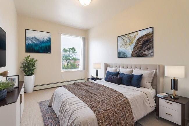 Photo - Lakewood Manor