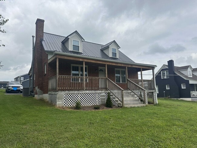Building Photo - 1810 Churchville Ave Rental