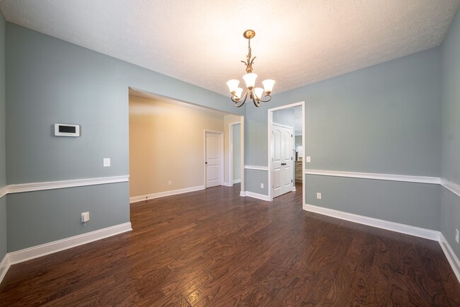 1220 Cottage Pointe Ct