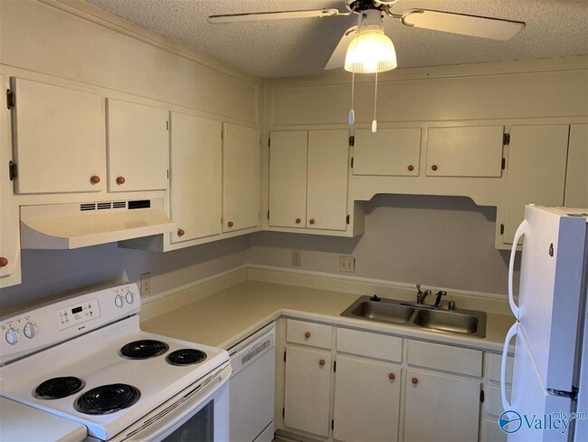 Photo - 8142 Oldfield Rd SW Unit 3