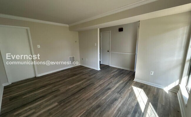 Photo - 5818 Riverside Dr