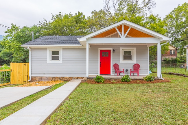 Building Photo - 3311 Tarlton Ave