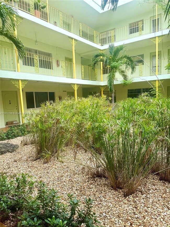 Photo - 2031 Dewey St Condo Unit 302