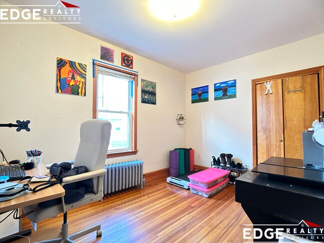 Photo - 12 Montcalm Ave Unidad 1