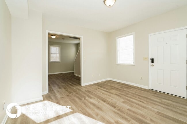 Photo - 2246 Ralston Ave