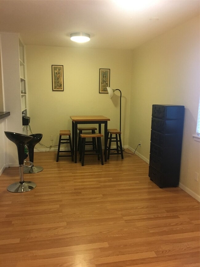 Photo - 4306 Avenue A Unit 108