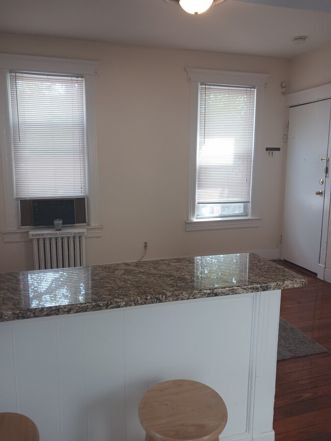 Photo - 39 Paterson St Unit Apt 4