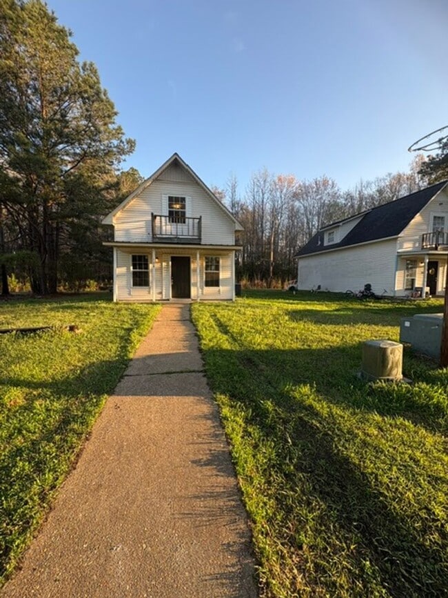 Photo - Renovated 3 Bedroom 2 Bath Home for Rent!